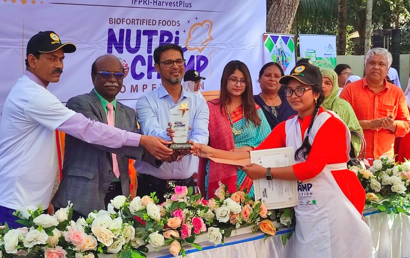 চাটমোহরে জিংক সমৃদ্ধ পুষ্টিকর খাদ্যের রান্না প্রতিযোগিতা অনুষ্ঠিত